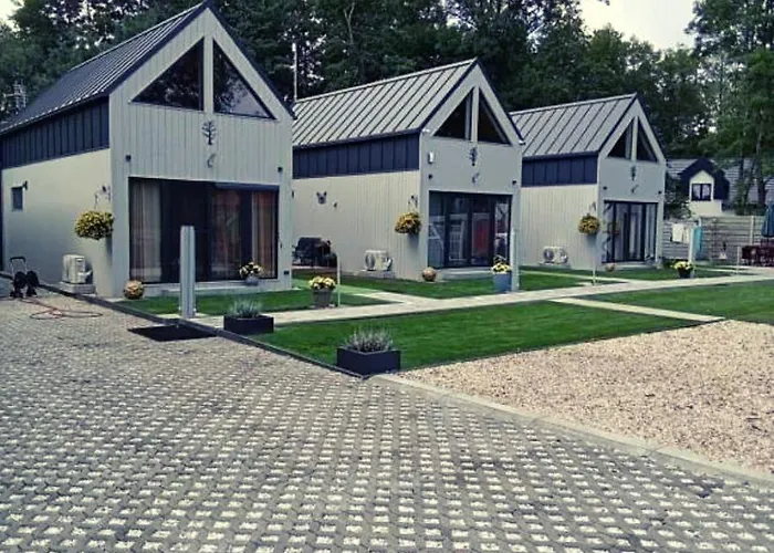 Деревянный коттедж Debowka